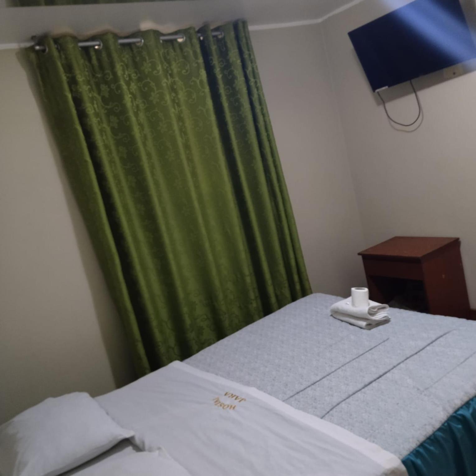 Hostal Jara ลิมา ภายนอก รูปภาพ