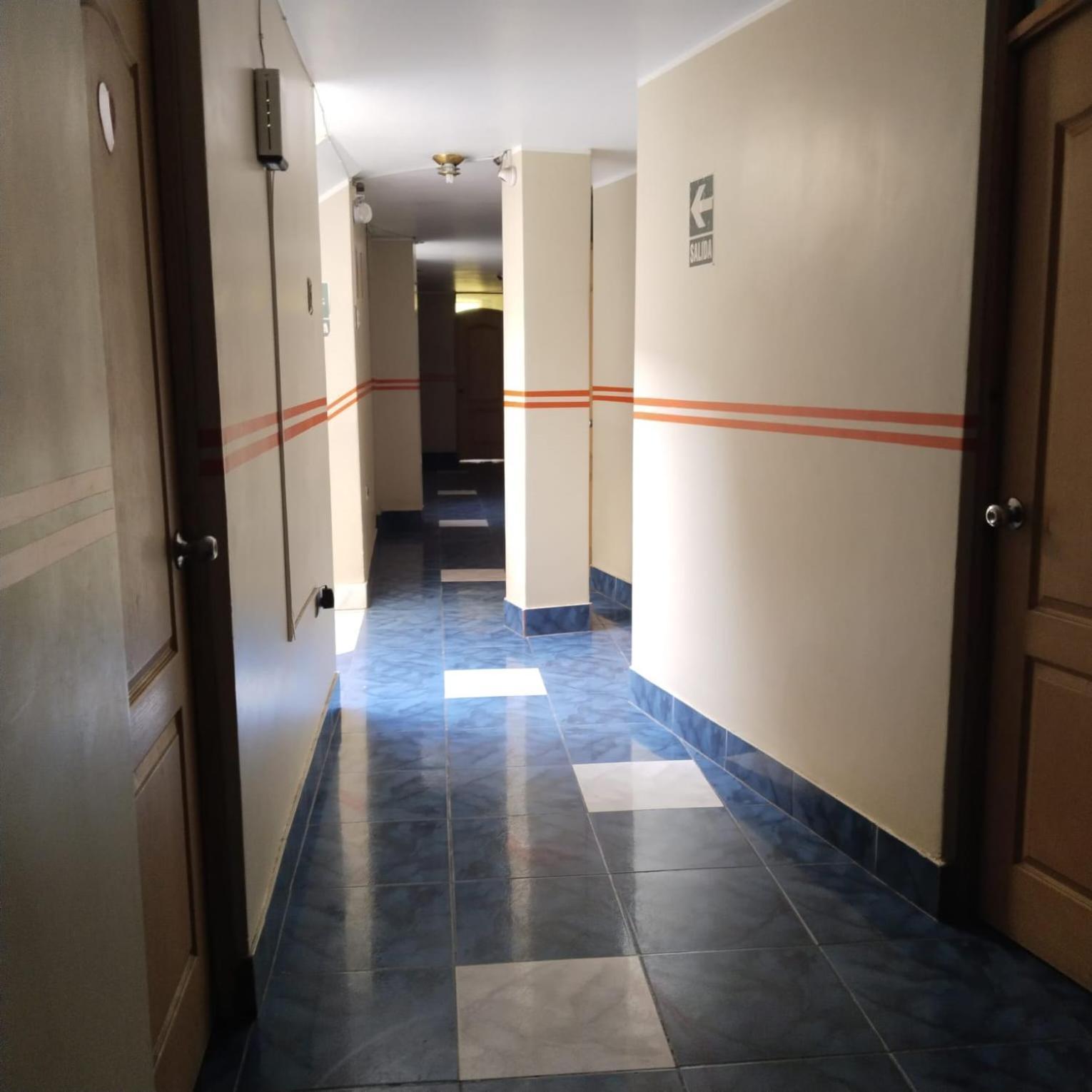 Hostal Jara ลิมา ภายนอก รูปภาพ